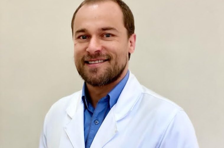 Março Azul Marinho alerta para a prevenção e o diagnóstico precoce do câncer colorretal